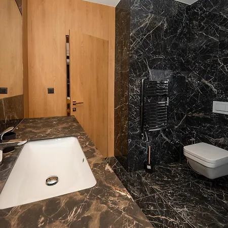 Mediterana Art Deco (adults Only)