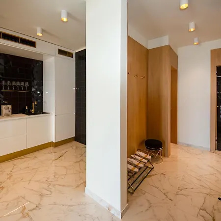 Mediterana Art Deco (adults Only) * 시베니크