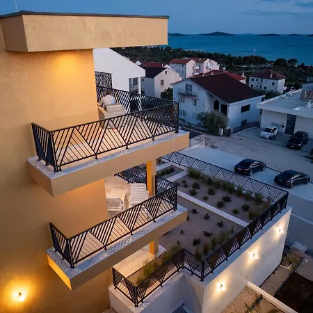Apartment Mediterana Art Deco (adults Only)