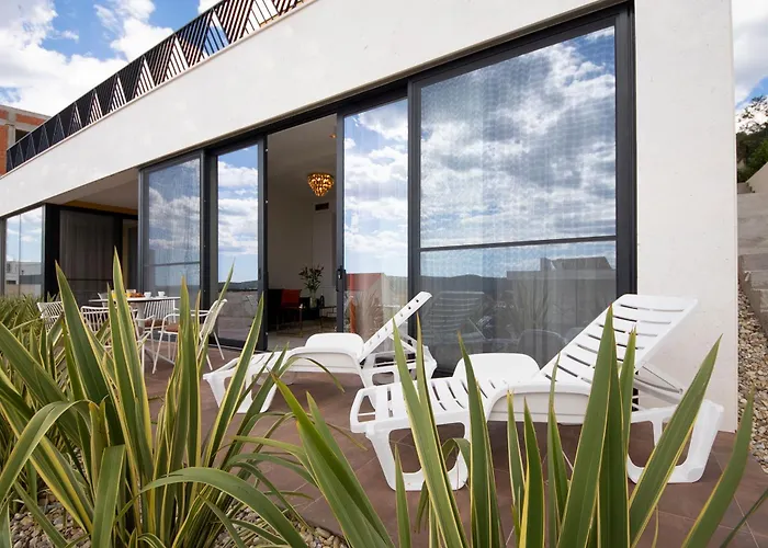 Mediterana Art Deco (adults Only) *