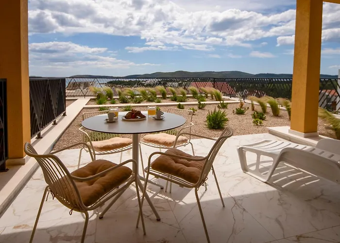 Apartman Mediterana Art Deco (adults Only)