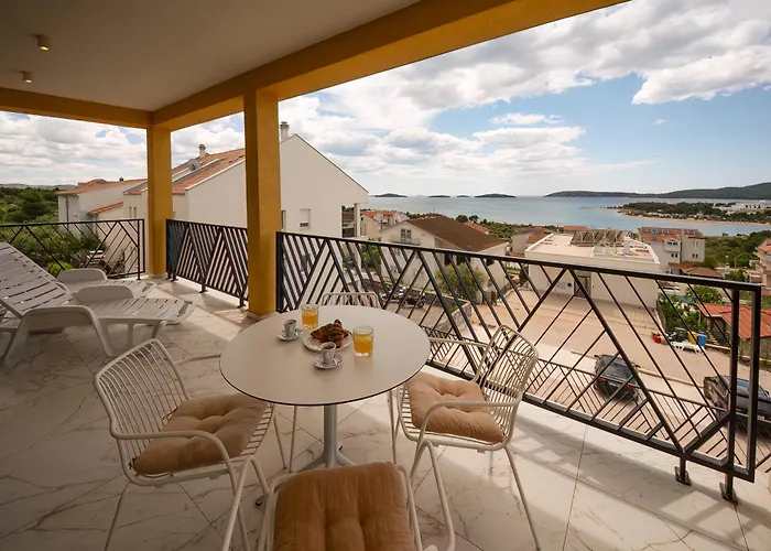 Apartment Mediterana Art Deco (adults Only)