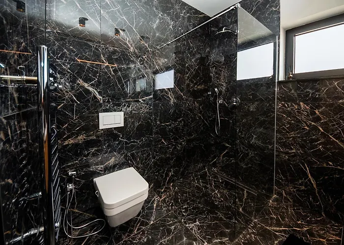 Mediterana Art Deco (adults Only)